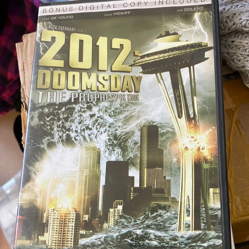 2012 doomsday dvd